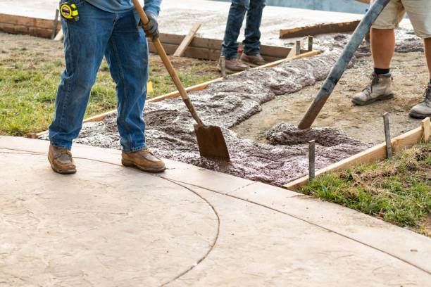 Best Residential Concrete Services  in Des Peres, MO